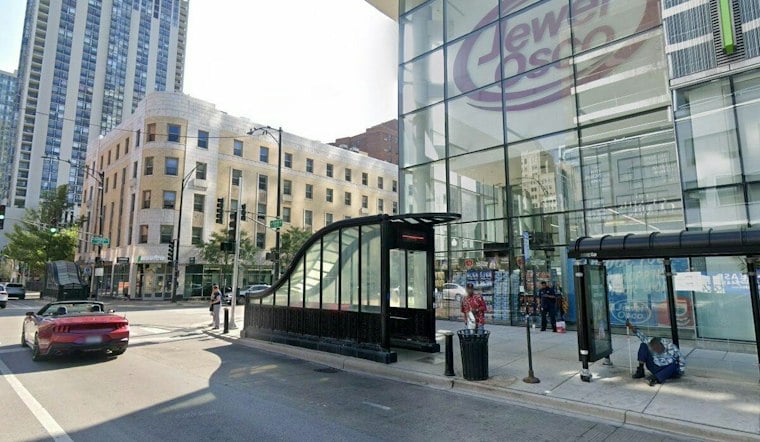 Three Attackers Drag Old Town CTA Rider Off Train, Spray Paint His Mouth