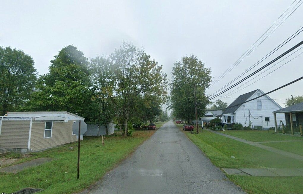 Three Elderly Residents Die in Felicity House Fire, Felicity-Franklin Local Schools Delayed
