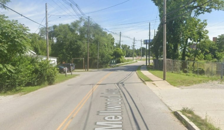 Three Men Shot in Louisville, One Flags Down Ambulance Miles Away
