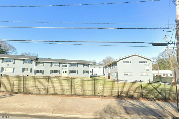 Three Shot Friday Night on Sylvan Road SW, Atlanta Police Investigate