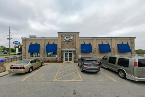 Three Shot in Florissant Flag Down Officer Outside Culver's on Lindbergh