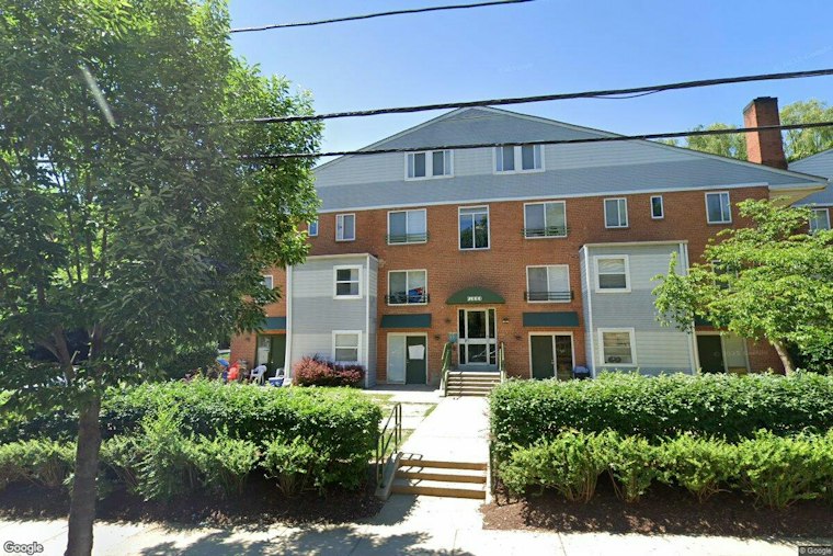 Three Shot On Savannah Terrace SE, DC Police Hunt Silver Sedan