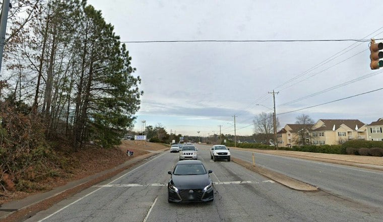 Tiger Transit Bus Carrying 11 Crashes on Highway 123 in Pickens County
