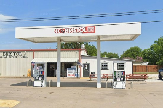 Tiny Texas Gas Station Named America's No. 1 Gas Station Restaurant, SIXT Says