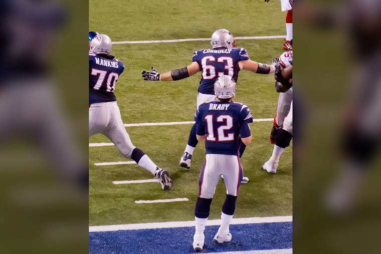 Tom Brady Dating Supermodel Candice Swanepoel, Keeping Miami Romance Under Wraps