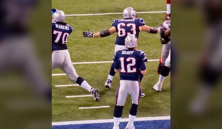Tom Brady Dating Supermodel Candice Swanepoel, Keeping Miami Romance Under Wraps