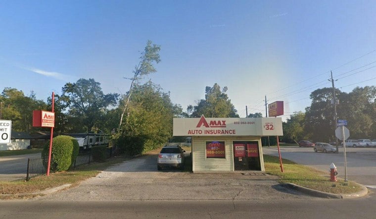 Tomball Hands Sno Angels Sno Balls a $40K Facelift for Old Main Street Spot