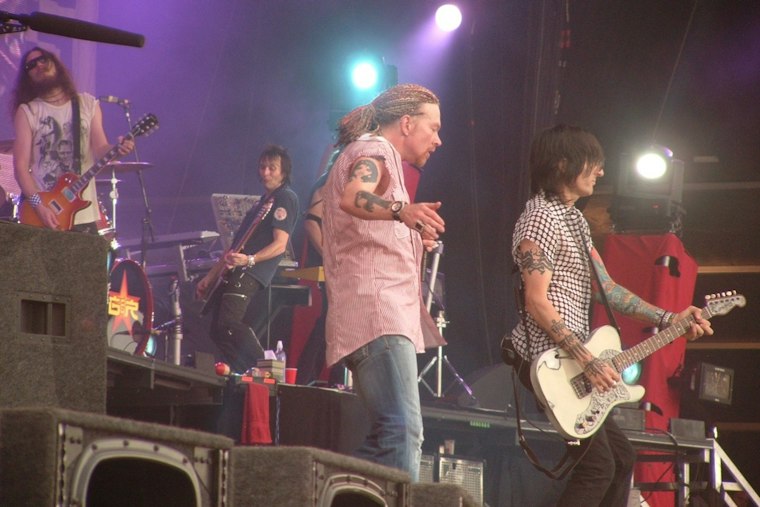 Tommy Stinson Brings Replacements, GNR Pedigree to Hudson Halloween Bash