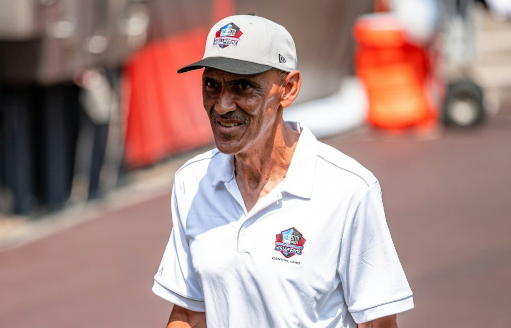Tony and Lauren Dungy Team Up With Oldsmar Nonprofit to Furnish Tampa Bay Homes