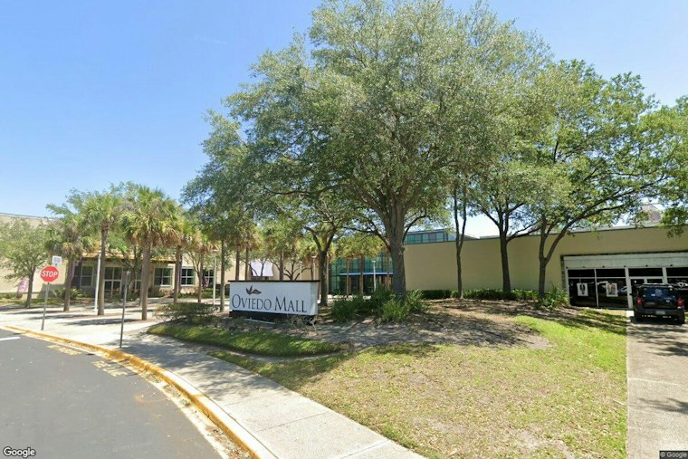 Toys R Us Plots Year-Round Oviedo Mall Comeback for the Holidays