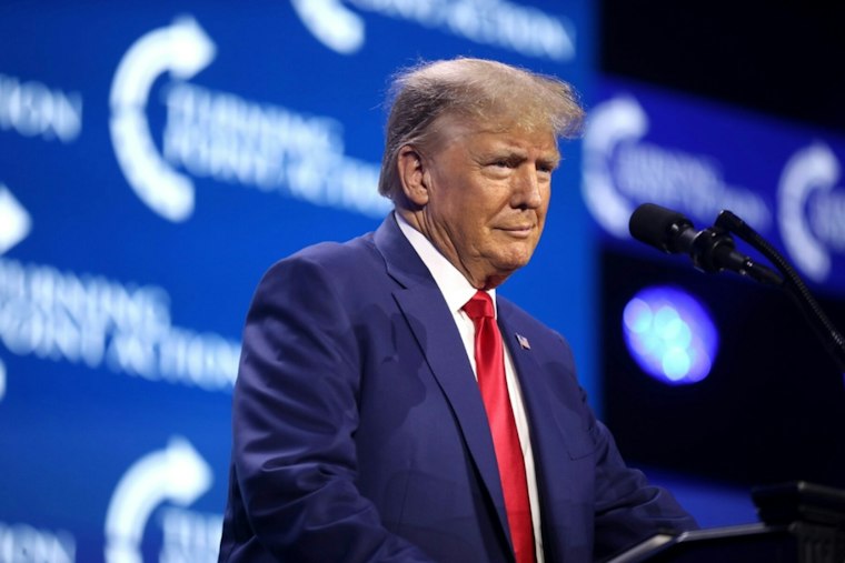 Trump Rallies In Highland Heights Saturday As Kentucky's 4th District Hangs In Balance