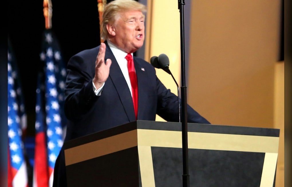 Trump Vows to Veto Everything if Democrats Flip Congress Next Month