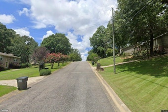 Trussville Man In Mental Health Crisis Fires Shot Into Air, Standoff Shuts Down Block