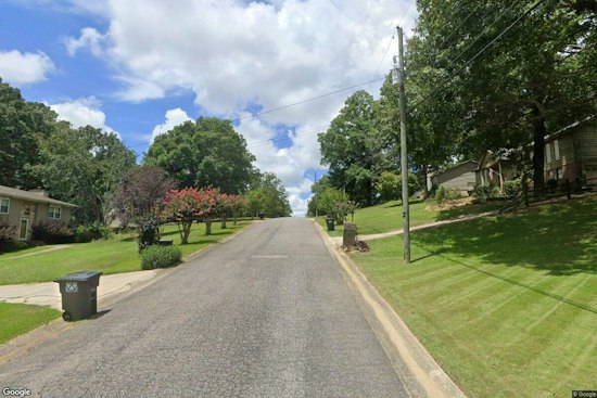Trussville Man In Mental Health Crisis Fires Shot Into Air, Standoff Shuts Down Block