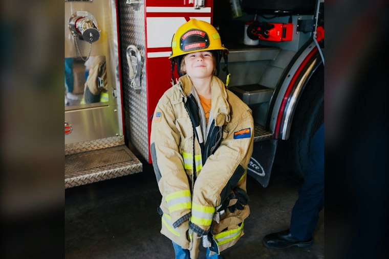 Tucson 7-Year-Old Calls 911 During Mom's Seizure, Earns Hero Honor
