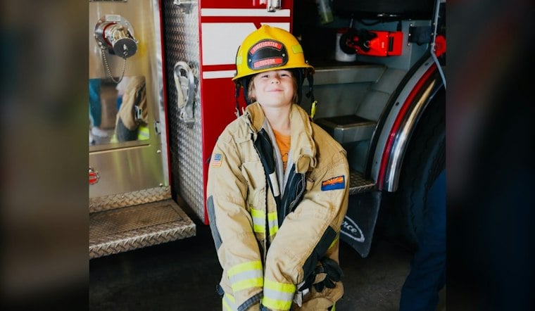 Tucson 7-Year-Old Calls 911 During Mom's Seizure, Earns Hero Honor