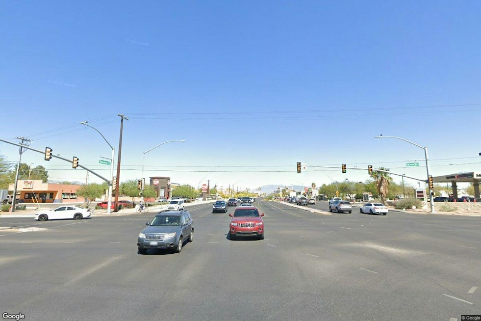 Tucson Motorcyclist, 41, Dies After Running Red Light at Broadway and Campbell