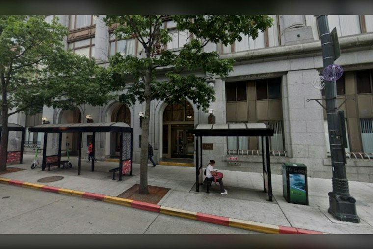 Tukwila Car Chase Ends With Two Detained After Robberies