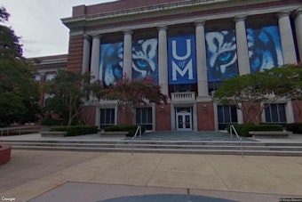 Turning Point USA Debate Draws Crowds, Clashing Signs at University of Memphis