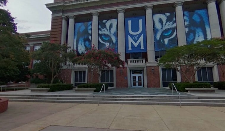 Turning Point USA Debate Draws Crowds, Clashing Signs at University of Memphis