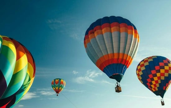 Tuttle Skies Fill With 13 Hot Air Balloons This Weekend, Free to Watch