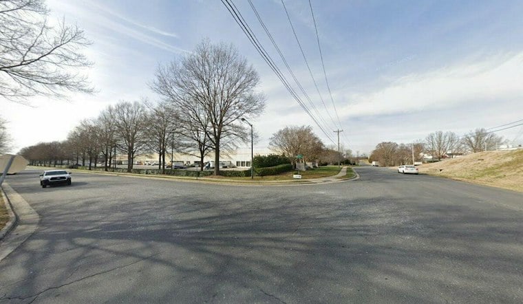 Two Dead, Two Hurt in Early-Morning Steele Creek Shooting, CMPD Says