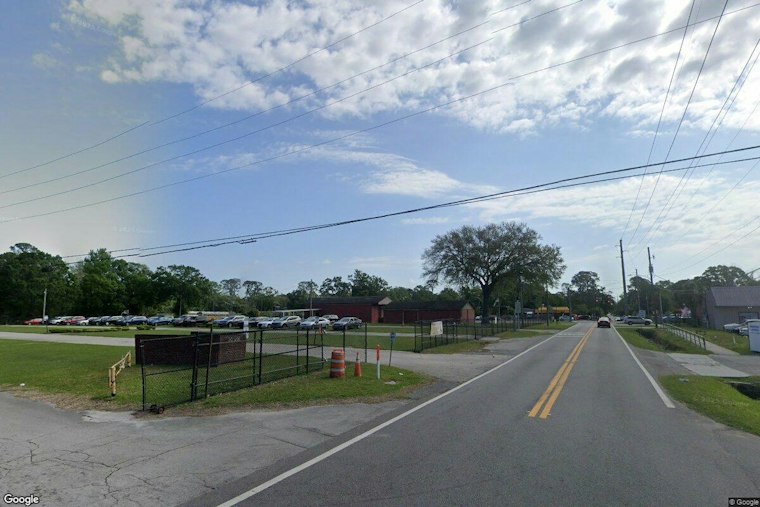 Two Men in Their 20s Shot at Westside Jacksonville Apartments on Cassat Avenue
