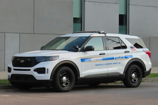 Two Men Shoot at Each Other Outside Nashville Bank, One Still on the Run