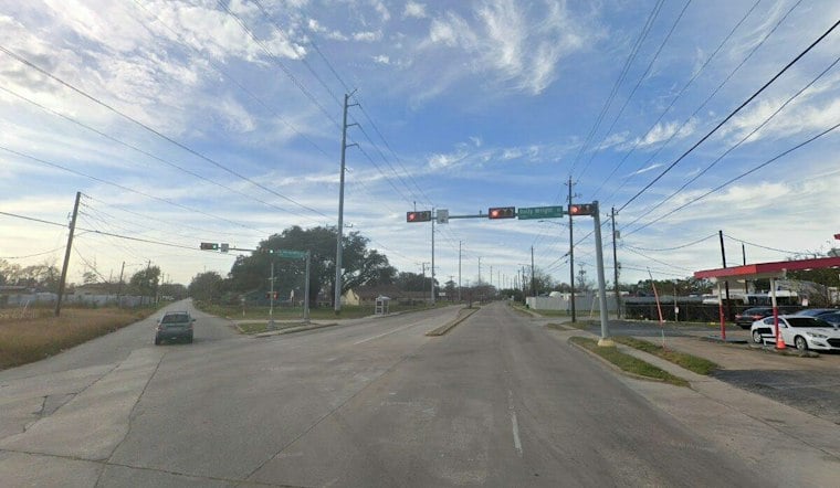 Two Riders Stabbed on North Houston METRO Bus, Suspect Taken Into Custody