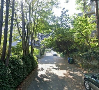 Two Seattle Boys, 11, Hospitalized After Fall From Queen Anne Window
