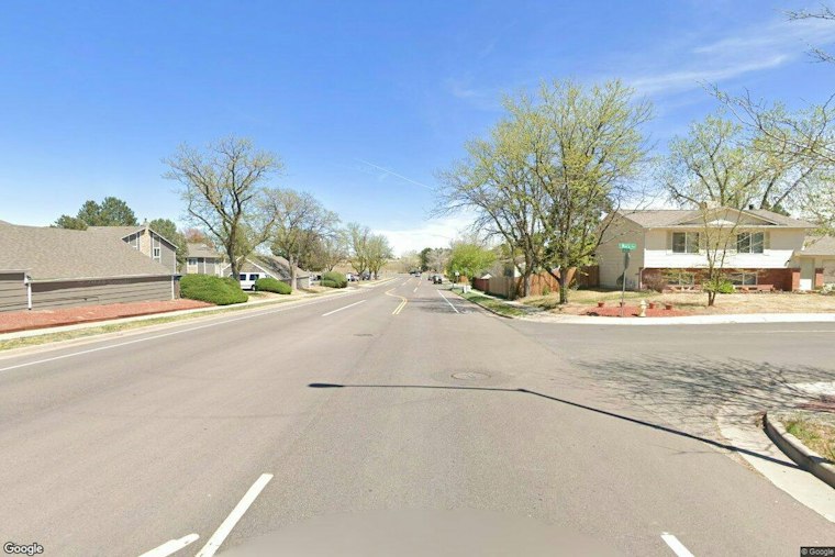 Two Shot Near Car at Aurora Apartment Complex, Police Still Have No Suspect
