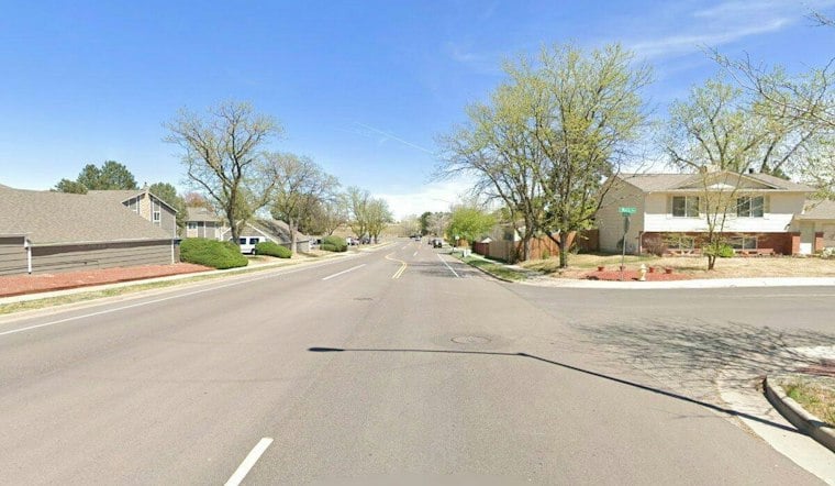 Two Shot Near Car at Aurora Apartment Complex, Police Still Have No Suspect