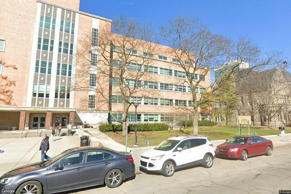 U-M Pauses Plan to Hide Freshman Grades After National Backlash Erupts