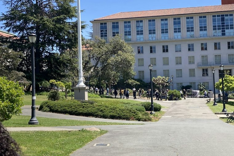UC Berkeley Coding Error Hits 7,890 Students, Shrinks Scholarships Overnight