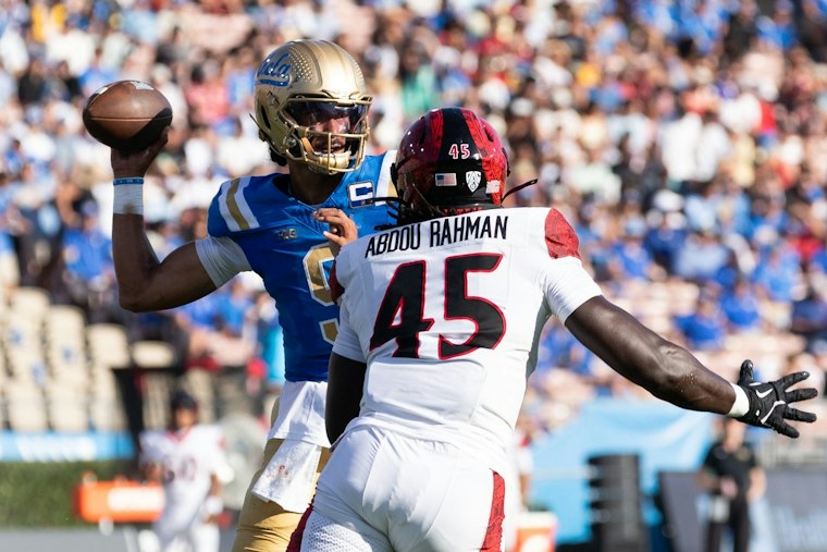 UCLA QB Nico Iamaleava Out for Season With Knee Injury