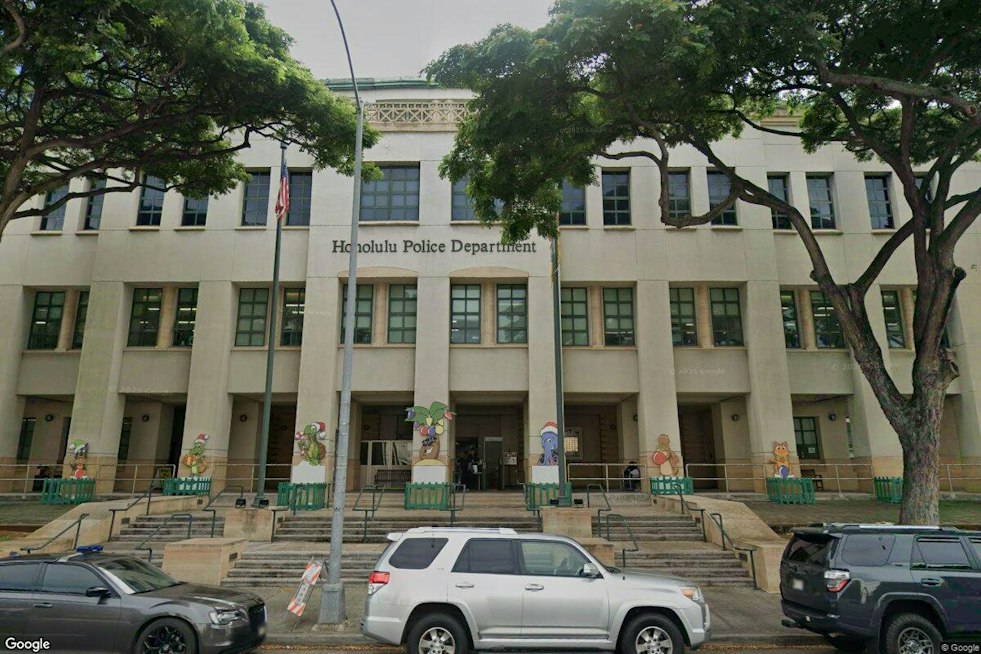 UH Manoa Student Reports Dorm Room Assault After Dating App Meetup Turns Dangerous