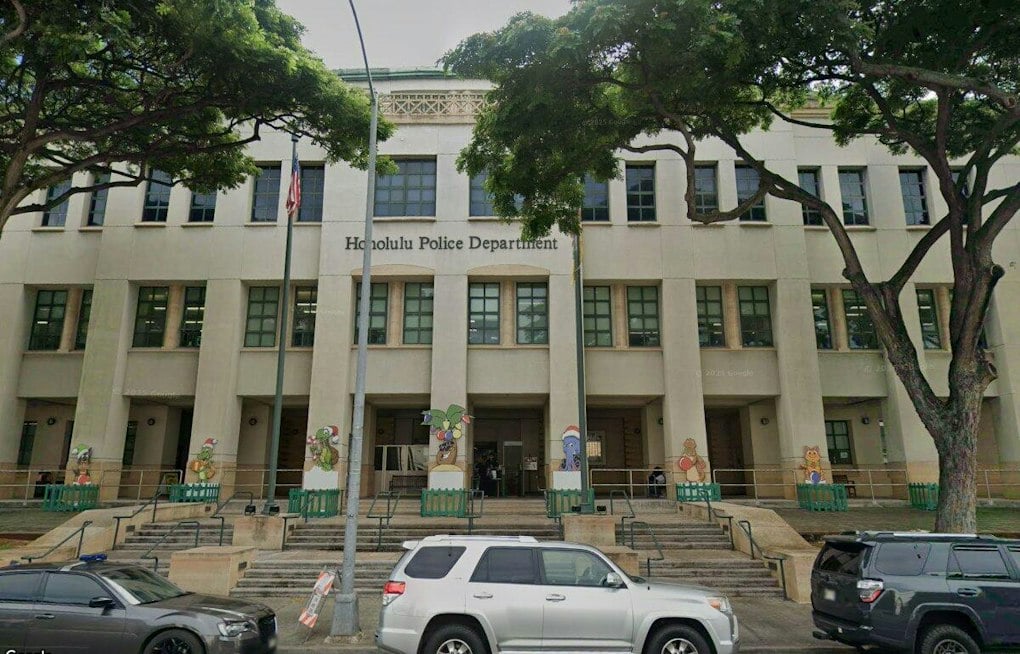 UH Manoa Student Reports Dorm Room Assault After Dating App Meetup Turns Dangerous
