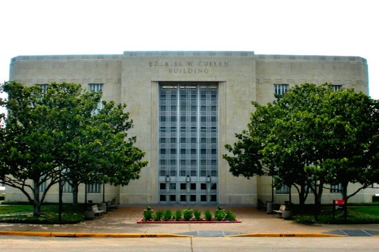 UH Says Dawson Screening Is an Outside Booking, Not a University-Sponsored Event