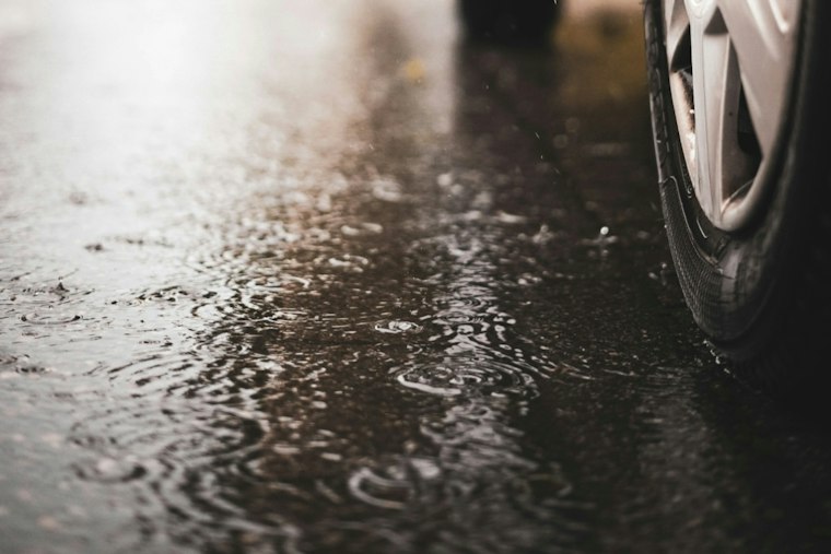 Umbrellas Today, Sunglasses Tomorrow: Salt Lake City Showers Give Way to 70s