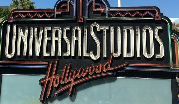 Universal Studios Hollywood Adds Merry Minions to Grinchmas Holiday Lineup