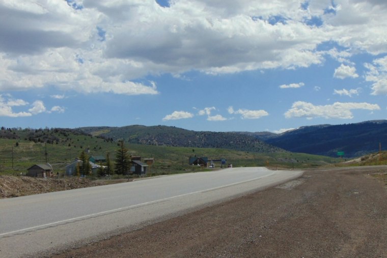Utah County Man Accused of Hurling Boulders at Cars on Route 6, Surrenders at Gunpoint