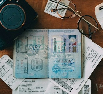 Utah Couple Stuck in Poland After Embassy Denies Wife's Visa in Under 10 Minutes