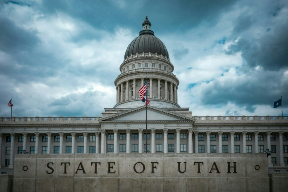 Utah Voters to Decide if Amendments Ditch Newspaper Notices for Websites