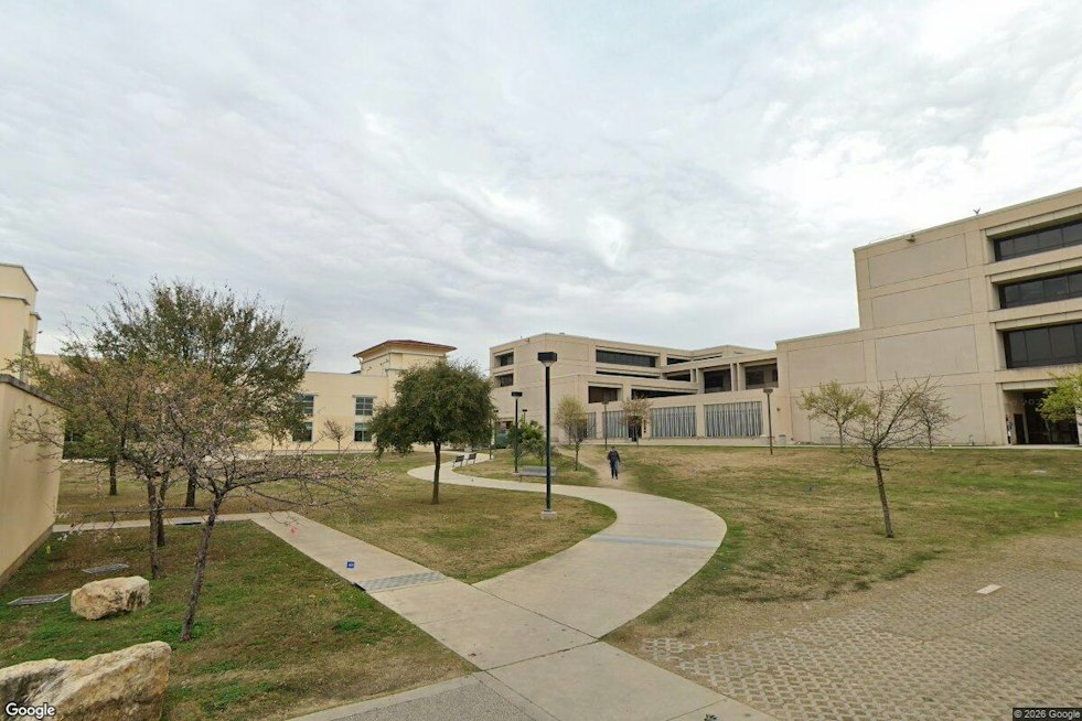 UTSA Suspends Basketball Coach Austin Claunch After DWI Arrest