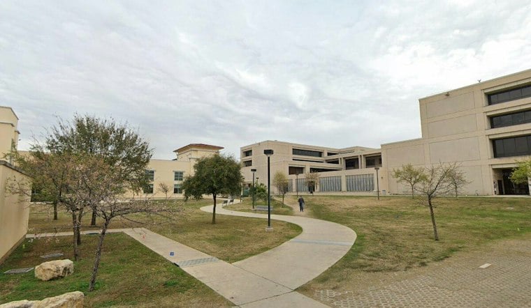 UTSA Suspends Basketball Coach Austin Claunch After DWI Arrest