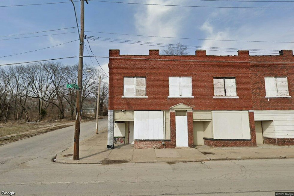Vacant Kansas City Building's Wall Crumbles Onto Sidewalk, Roof Next Door Caves In