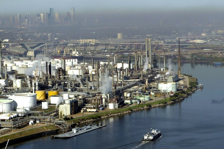 Valero Agrees to Pay $320M to Restart Shuttered Houston Ship Channel Refinery by 2027