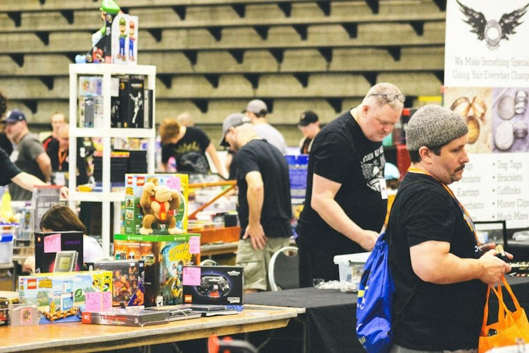 Vegas ToyCon Returns to Tuscany Suites With $850 He-Man Figures, Shooter McGavin