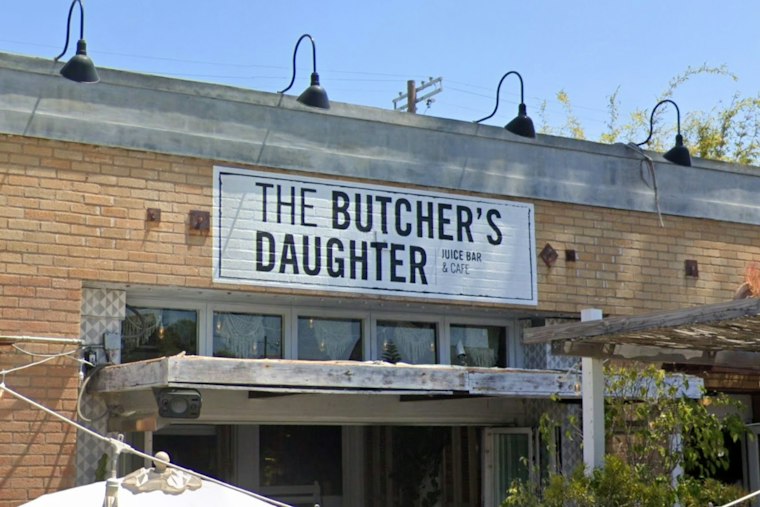 Vegetarian Spot's New LA Dinner Carves Cauliflower Steaks Like a Butcher Shop