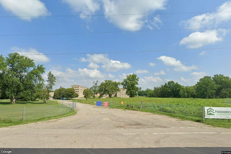 Vicksburg Mill Owner Pitches 10,000-Person Concert Venue, Villagers Brace for Traffic